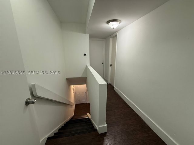 231 NW 109th Ave 209, Miami, FL 33172