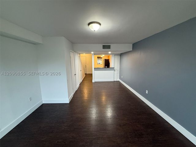 231 NW 109th Ave 209, Miami, FL 33172