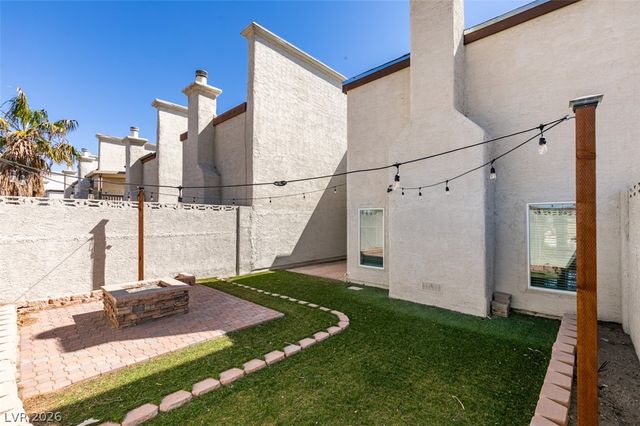 5046 Schumann Drive, Las Vegas, NV 89146