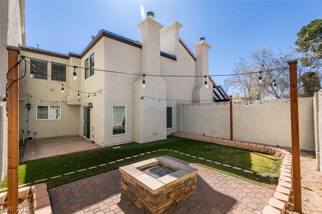 5046 Schumann Drive, Las Vegas, NV 89146