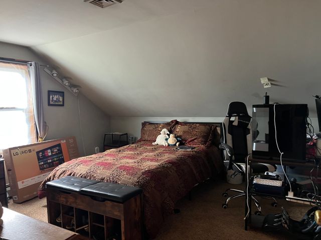 973 Pembroke, New Bedford, MA 02745