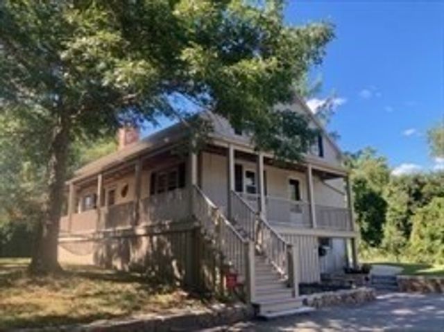 973 Pembroke, New Bedford, MA 02745