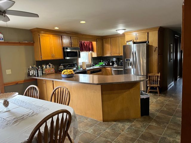 973 Pembroke, New Bedford, MA 02745