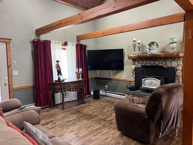 973 Pembroke, New Bedford, MA 02745