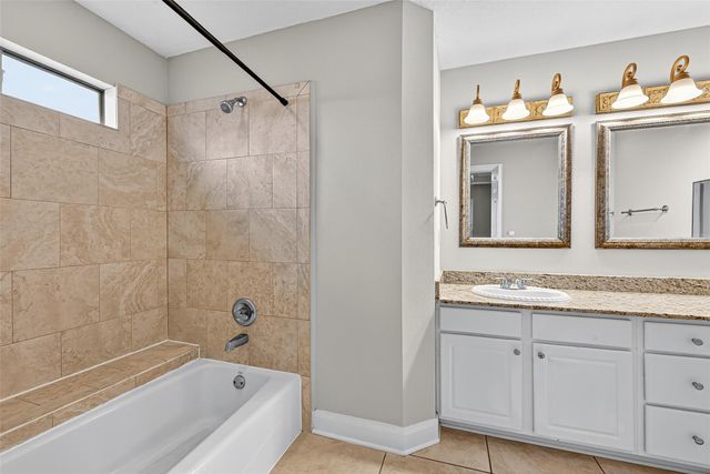 406 Texas Street A, Tomball, TX 77375