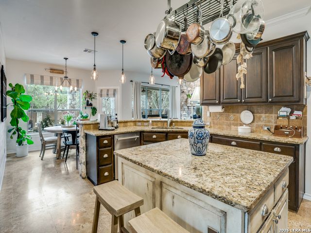 41 Inwood Heights Dr. N, San Antonio, TX 78248