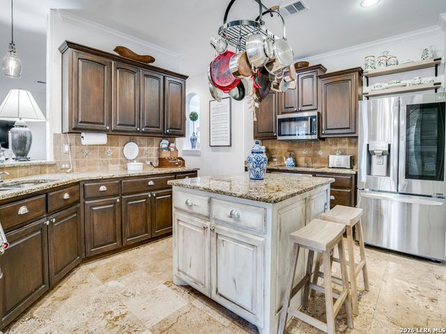 41 Inwood Heights Dr. N, San Antonio, TX 78248