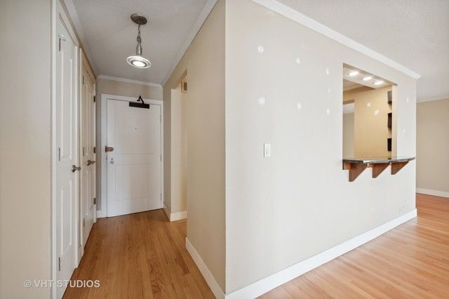 1400 N State Parkway 8B, Chicago, IL 60610