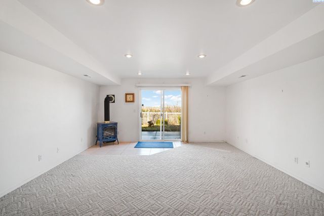 640 SE Crestview St, Pullman, WA 99163