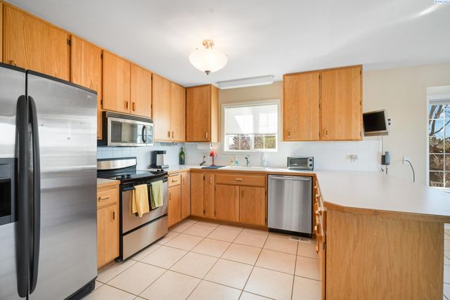 640 SE Crestview St, Pullman, WA 99163