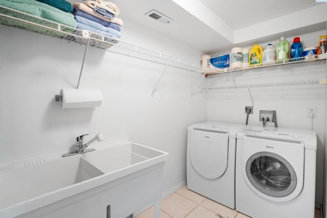 640 SE Crestview St, Pullman, WA 99163