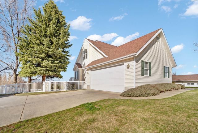 640 SE Crestview St, Pullman, WA 99163