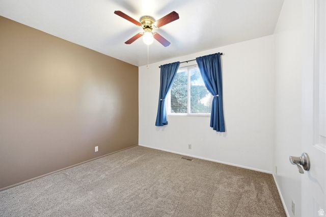 734 E SANDY DUNES DR, Sandy, UT 84094