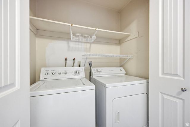 734 E SANDY DUNES DR, Sandy, UT 84094