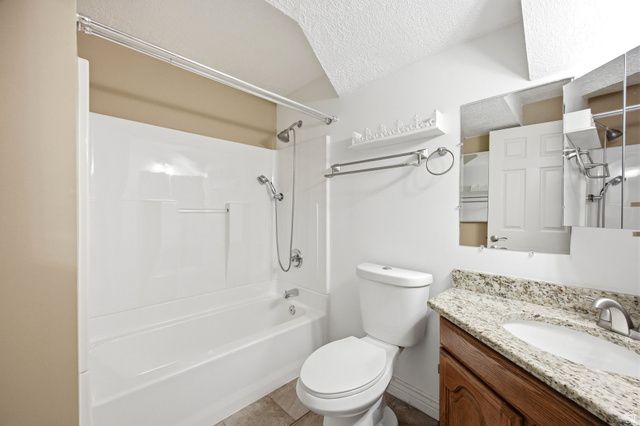 734 E SANDY DUNES DR, Sandy, UT 84094
