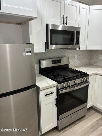 5640 E 35th Street, Tucson, AZ 85711