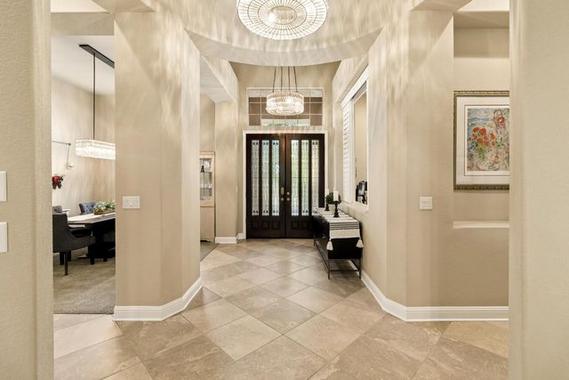 9388 Secretariat Ln, Elk Grove, CA 95624