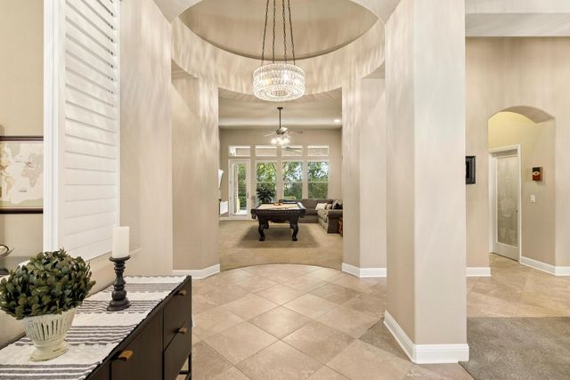 9388 Secretariat Ln, Elk Grove, CA 95624