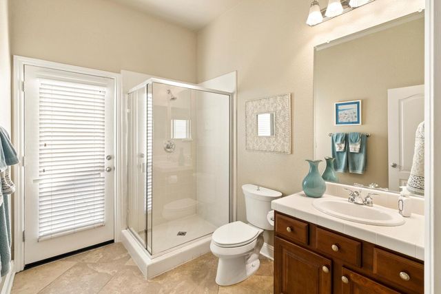 9388 Secretariat Ln, Elk Grove, CA 95624