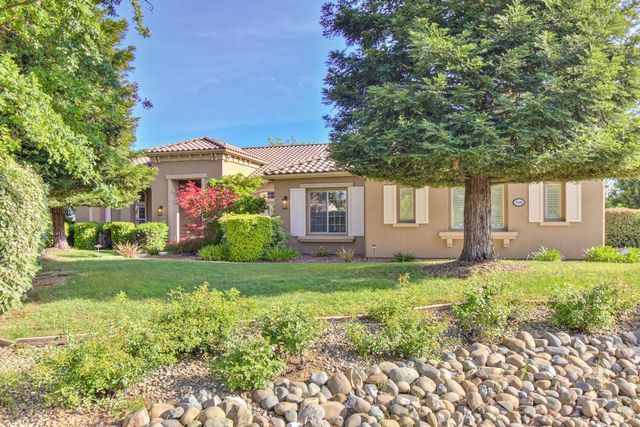 9388 Secretariat Ln, Elk Grove, CA 95624