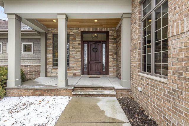 536 SUNRISE BAY ROAD, Neenah, WI 54956