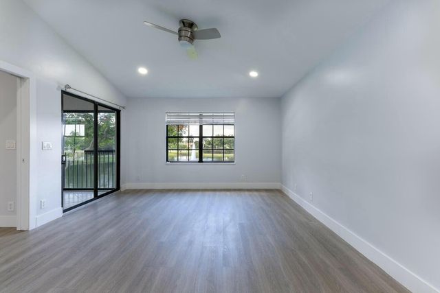 22791 Trelawny Terrace F, Boca Raton, FL 33433