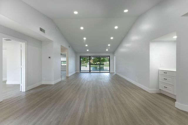 22791 Trelawny Terrace F, Boca Raton, FL 33433