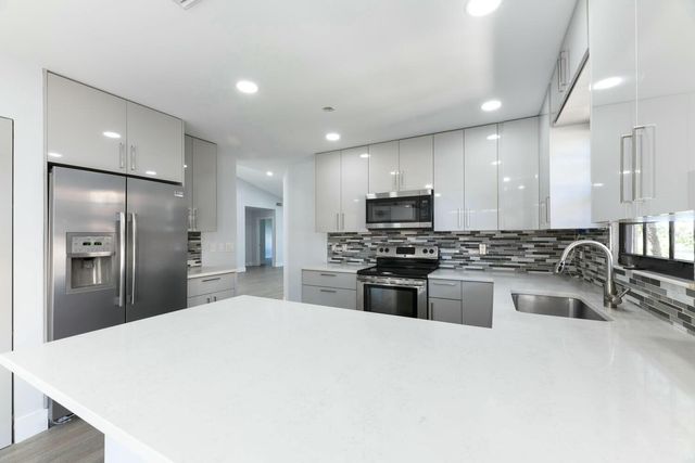 22791 Trelawny Terrace F, Boca Raton, FL 33433