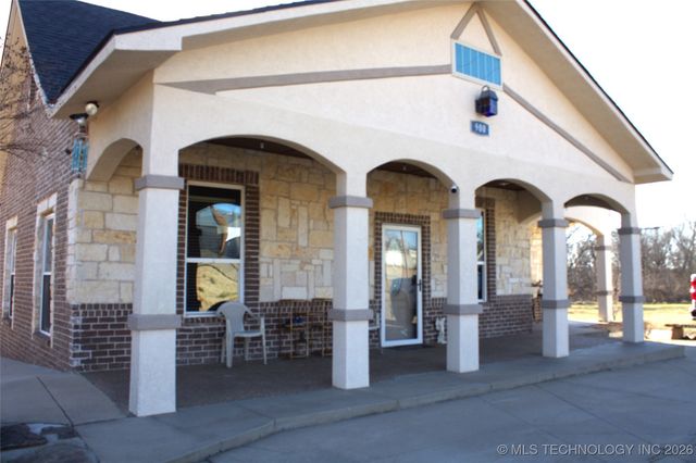 900 E Choctaw Avenue, Mcalester, OK 74501