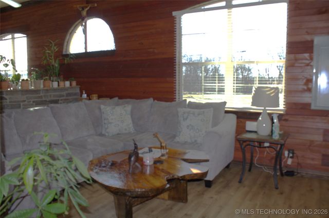 900 E Choctaw Avenue, Mcalester, OK 74501