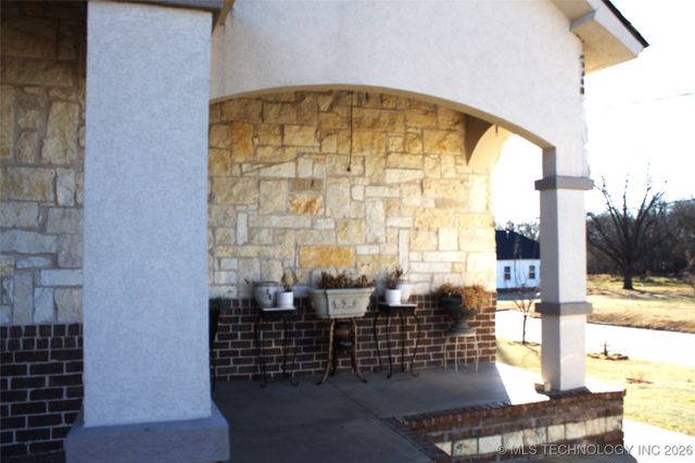 900 E Choctaw Avenue, Mcalester, OK 74501