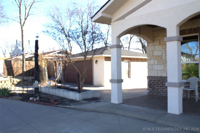 900 E Choctaw Avenue, Mcalester, OK 74501