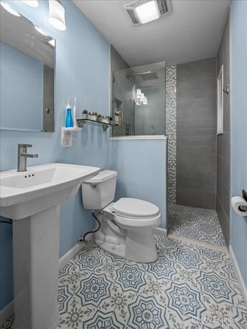 732 Hillside Court, Algonquin, IL 60102
