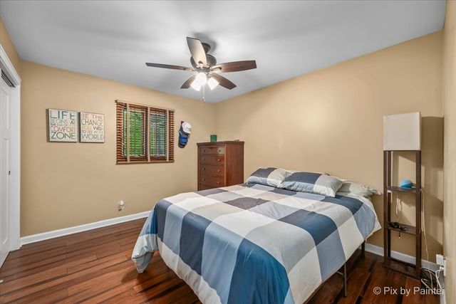732 Hillside Court, Algonquin, IL 60102
