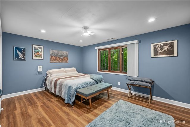 732 Hillside Court, Algonquin, IL 60102