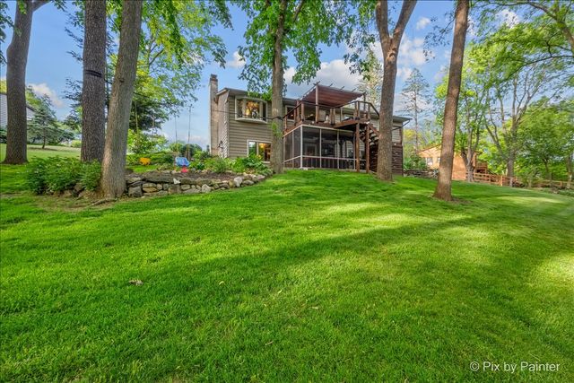 732 Hillside Court, Algonquin, IL 60102