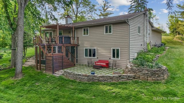 732 Hillside Court, Algonquin, IL 60102