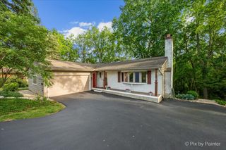 732 Hillside Court, Algonquin, IL 60102
