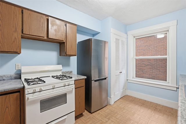 222-224 Alice St, Mt Oliver, PA 15210