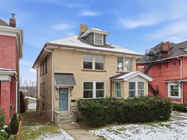 222-224 Alice St, Mt Oliver, PA 15210