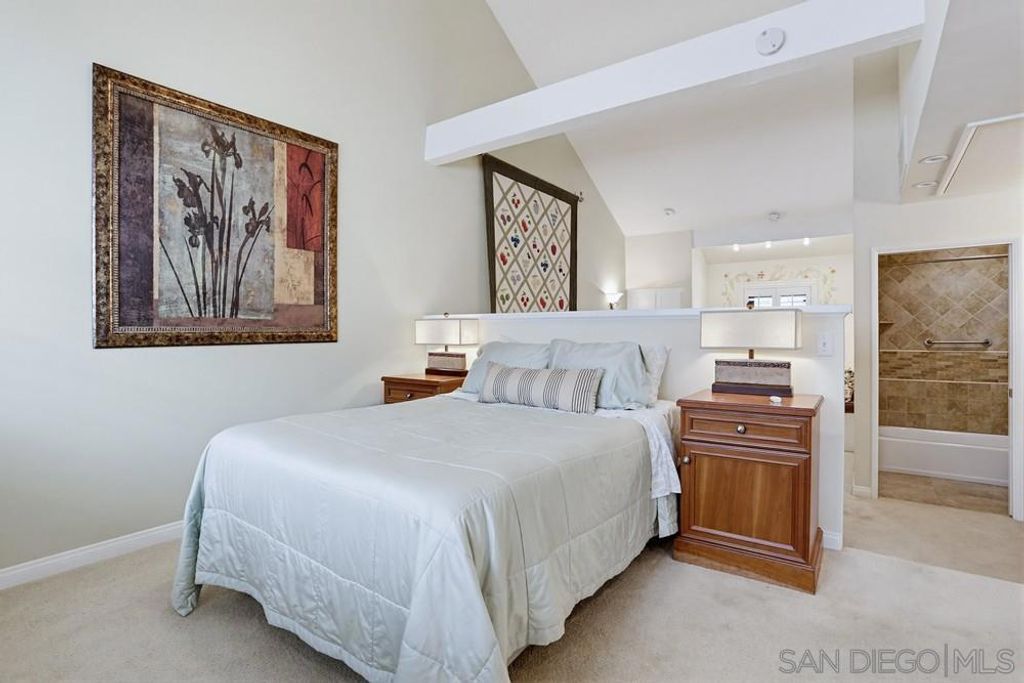 Image 14 of property listing at 3914 Voltaire, San Diego, CA 92107