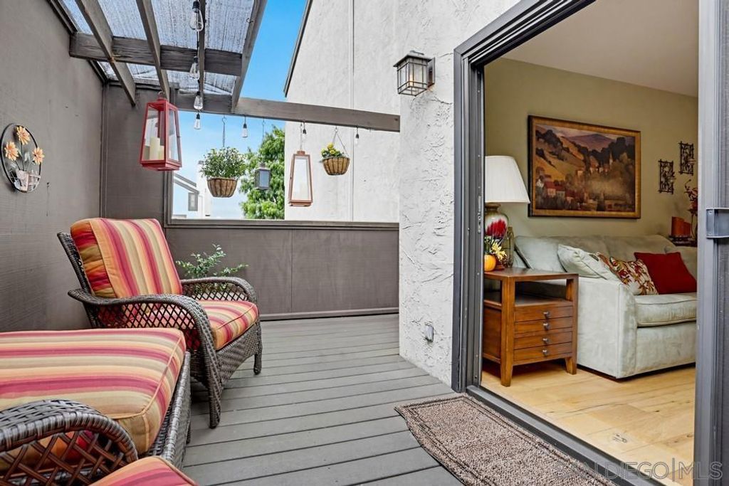 Image 24 of property listing at 3914 Voltaire, San Diego, CA 92107