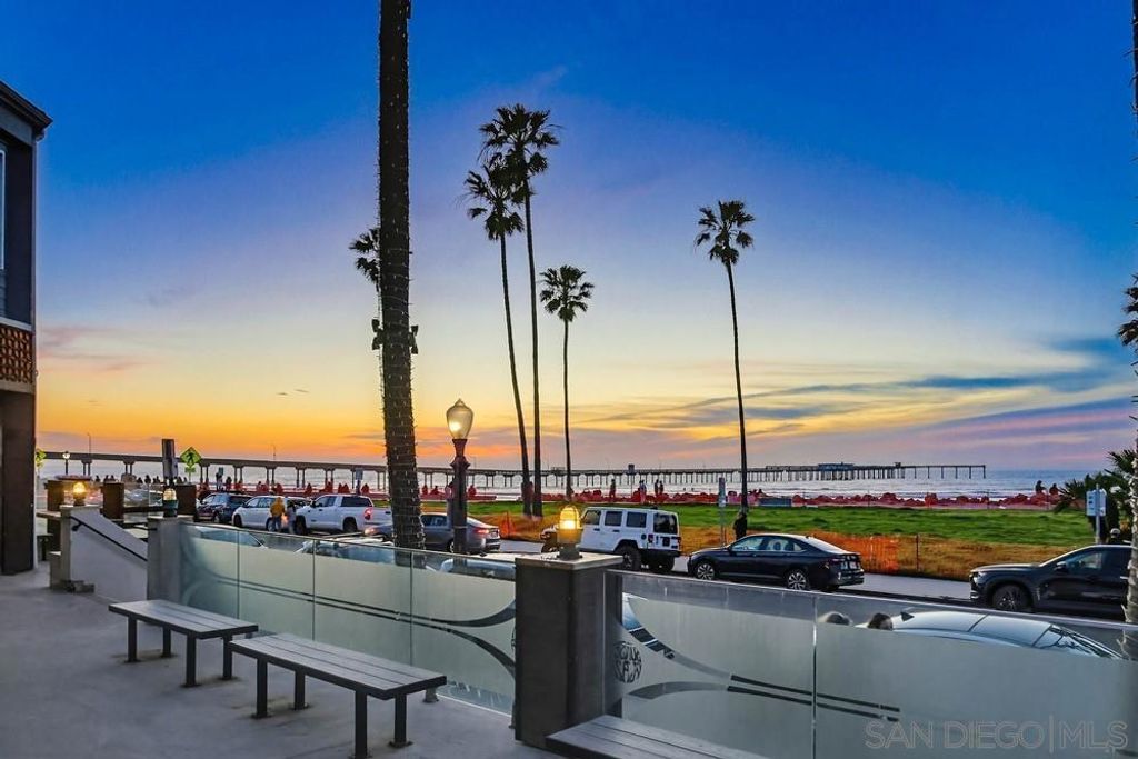 Image 30 of property listing at 3914 Voltaire, San Diego, CA 92107