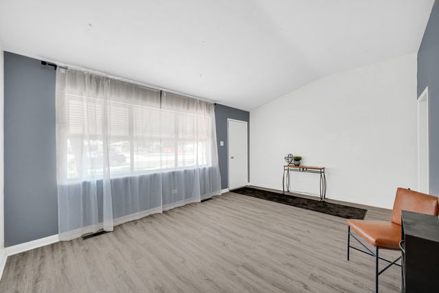 1455 Burnham Avenue, Calumet City, IL 60409