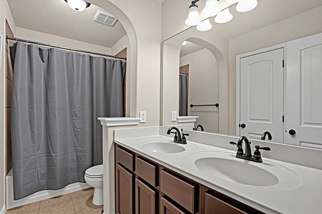 3813 Jeanette Lane, Mckinney, TX 75071