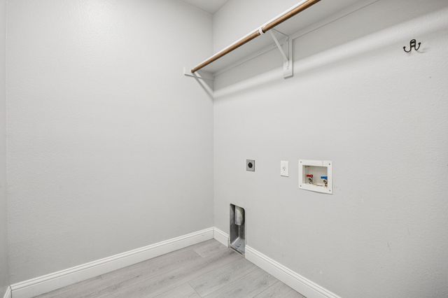 813 Lake Forest Trail, Little Elm, TX 75068