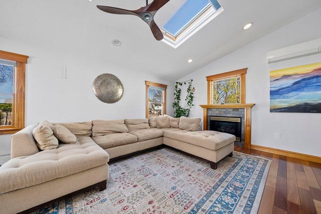 83 Wilson Ave, Weymouth, MA 02188