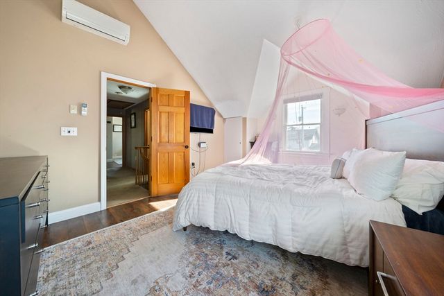 83 Wilson Ave, Weymouth, MA 02188