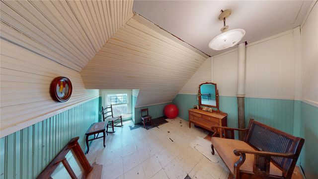 618 W Chestnut Street, Denison, TX 75020