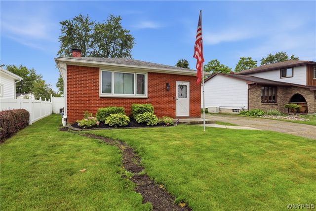 87 Bronx Drive, Cheektowaga, NY 14227